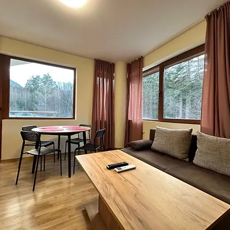 Pine Tree One Bedroom *