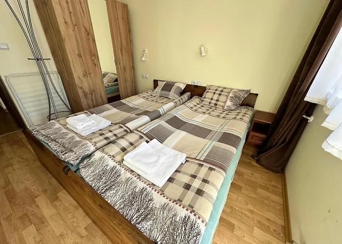 Pine Tree One Bedroom *