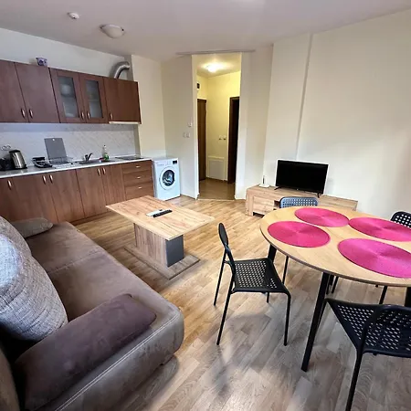 Pine Tree One Bedroom Apartment Bansko