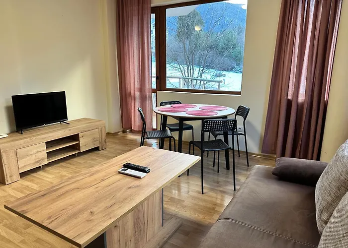 Pine Tree One Bedroom 公寓 *